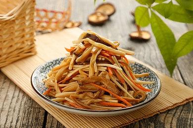 《哥特王朝：重制版》科隆展10分钟实机精彩演示